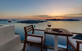 Iriana Suites