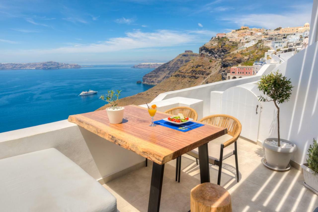 Iriana Suites Fira  Esterno foto